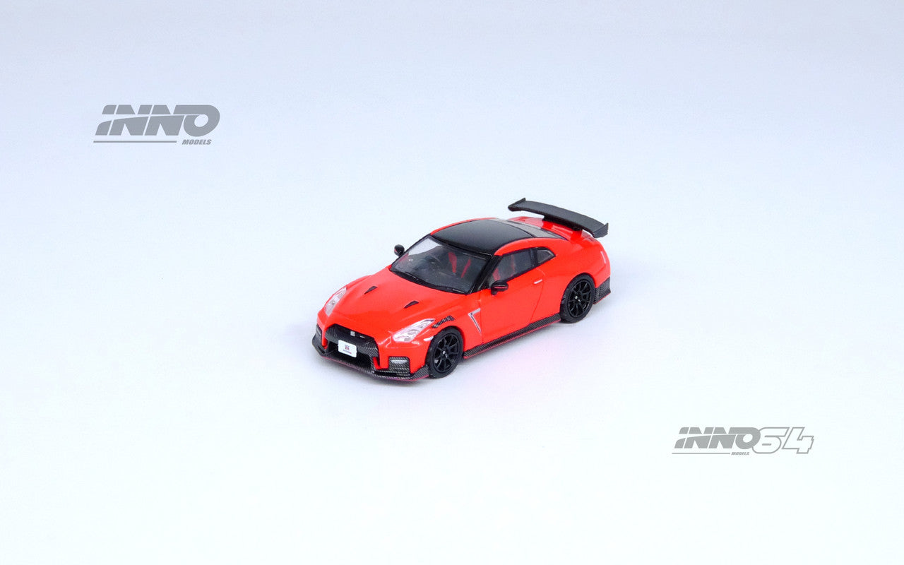 Inno64 1:64 Nissan GT-R R35 Nismo - Red
