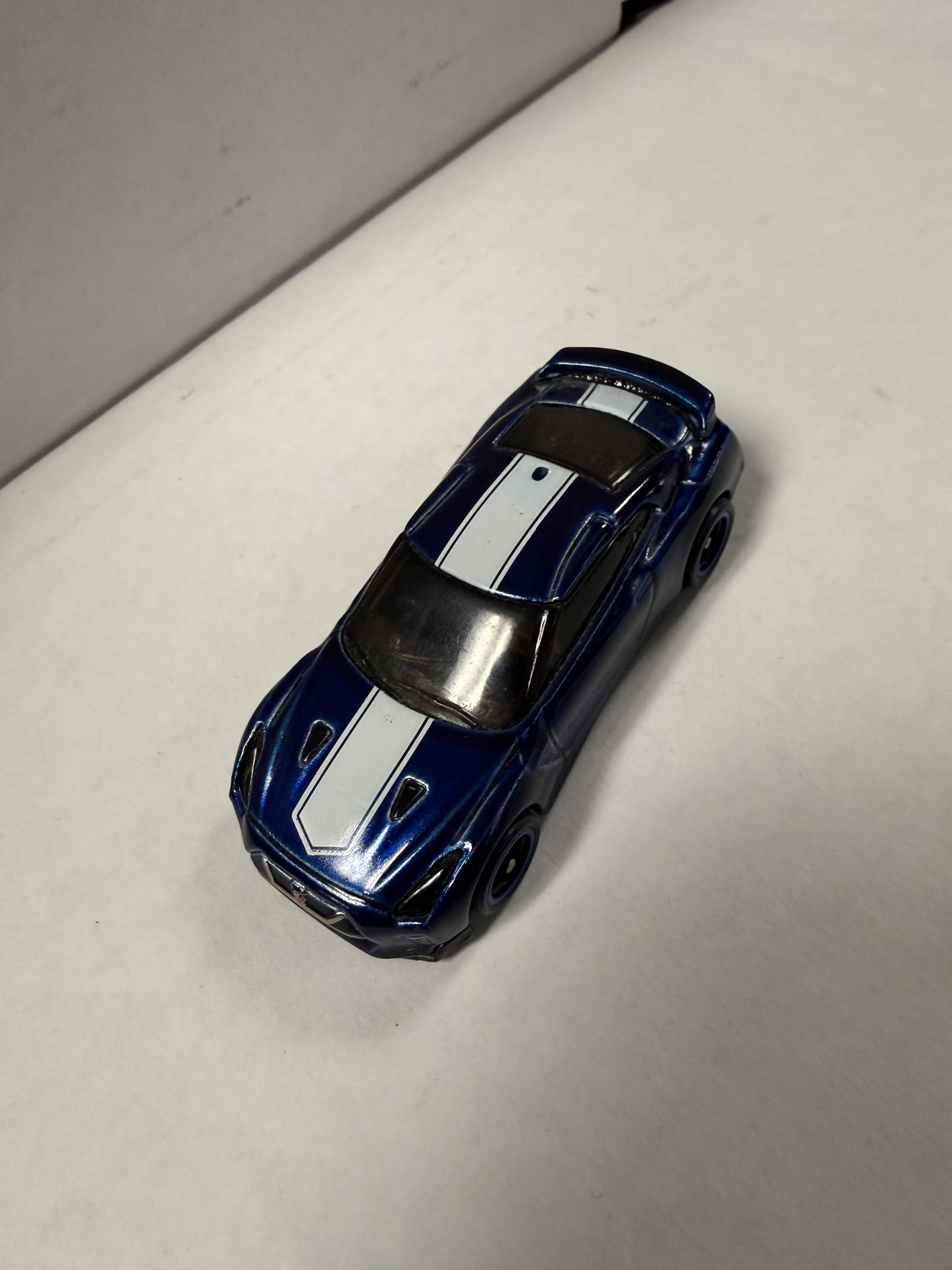 Hot Wheels 1:64 2020 Super Treasure Hunt - '17 Nissan Skyline GT-R R35 *LOOSE*