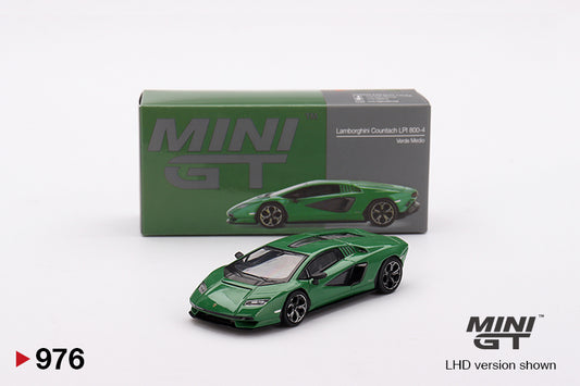 MiniGT 1:64 Lamborghini Countach LPI 800-4 Verde Medio #976