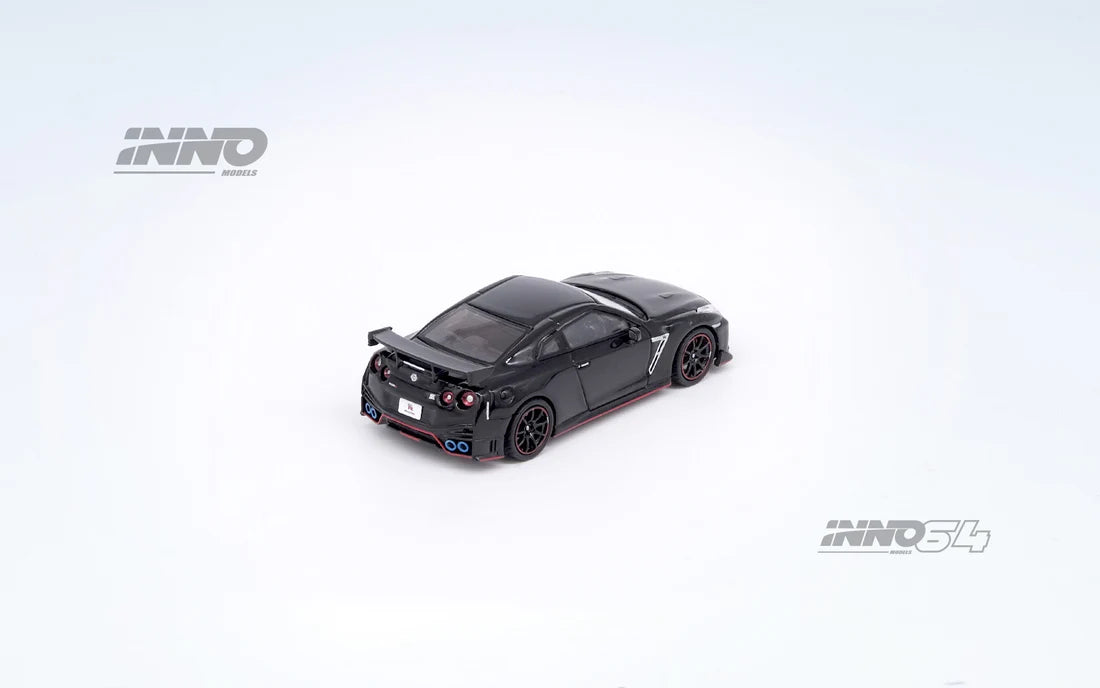 Inno64 1:64 Nissan GT-R (R35) NISMO - Black