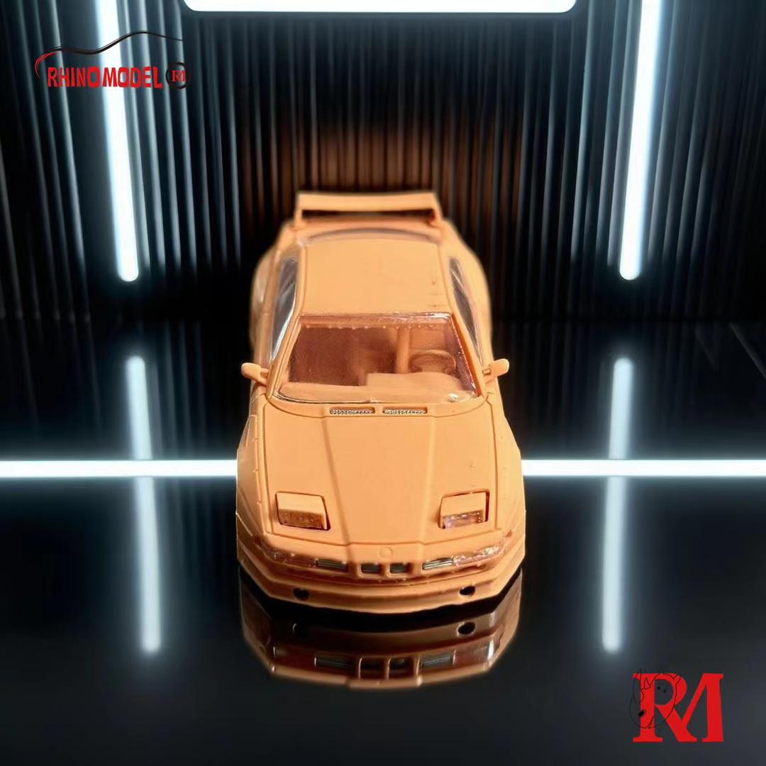 Rhino Model 1:64 BMW 850 CSI E31 Dark Green