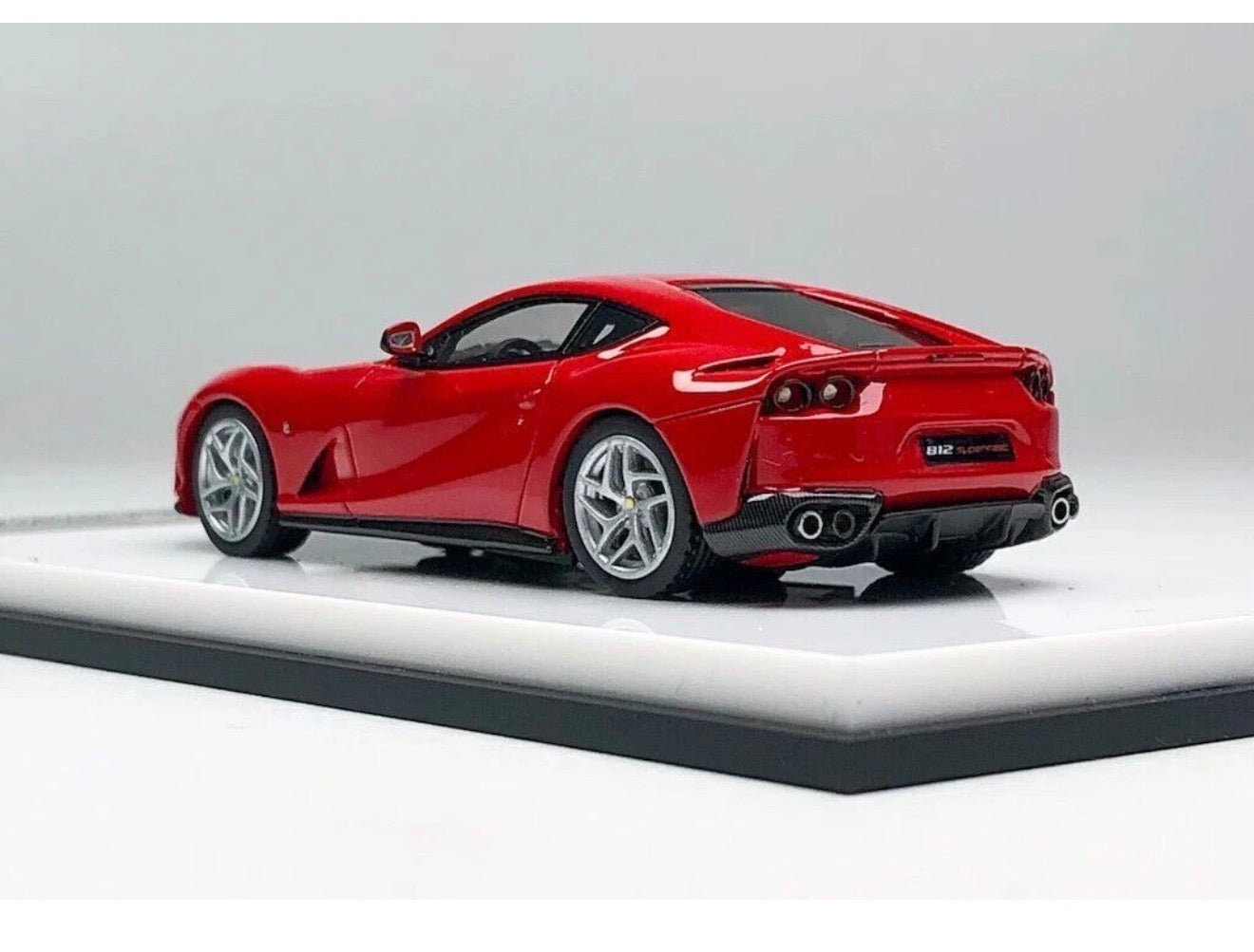 BZMW 1:64 812 Superfast Resin Model - Red