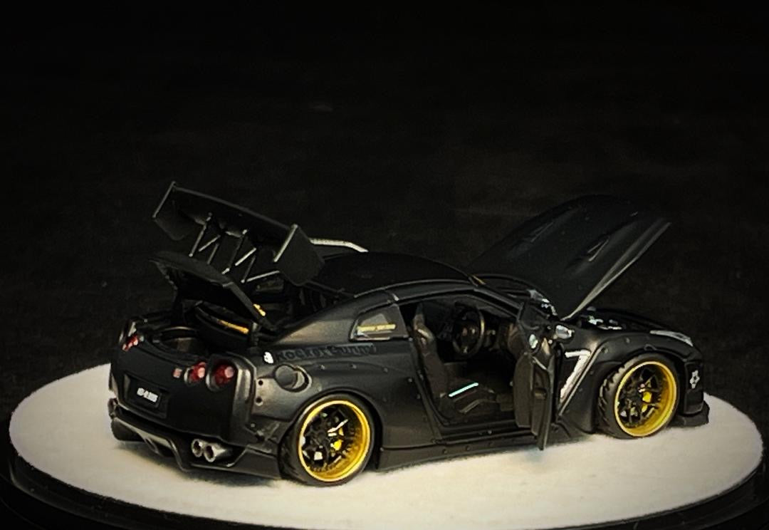 PGM 1:64 Rocket Bunny GT-R R35 Matte Black Luxury Version