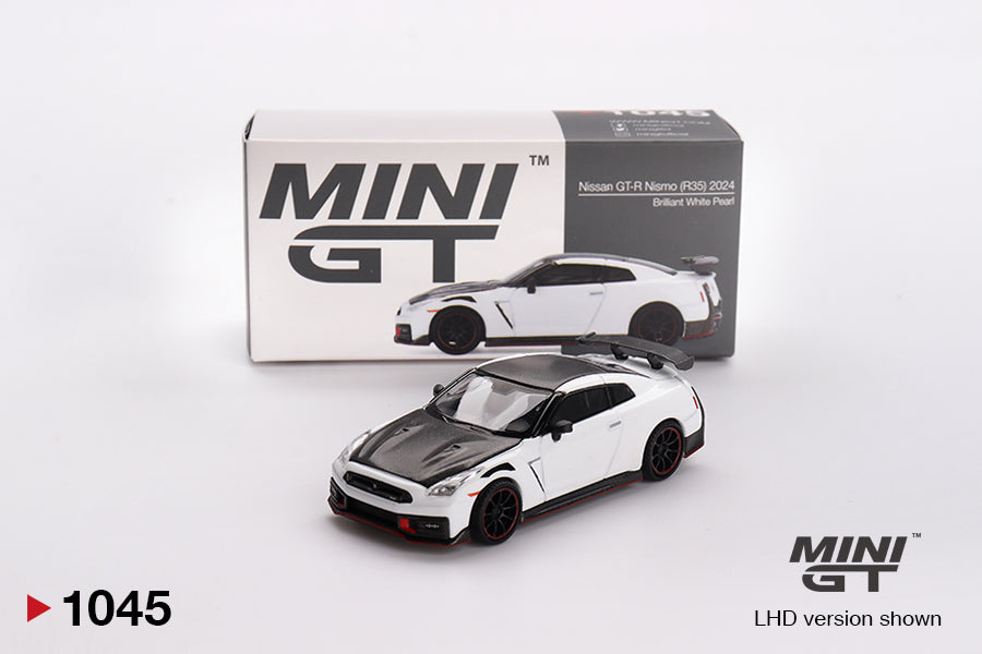 MiniGT 1:64 Nissan GT-R Nismo 2024 – Brilliant White Pearl #1045