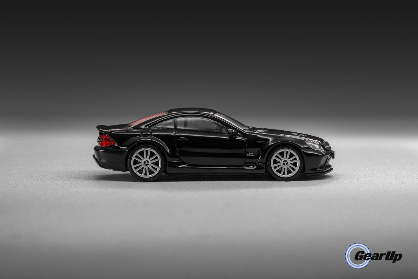 Gear Up 1:64 L65 AMG Black Series