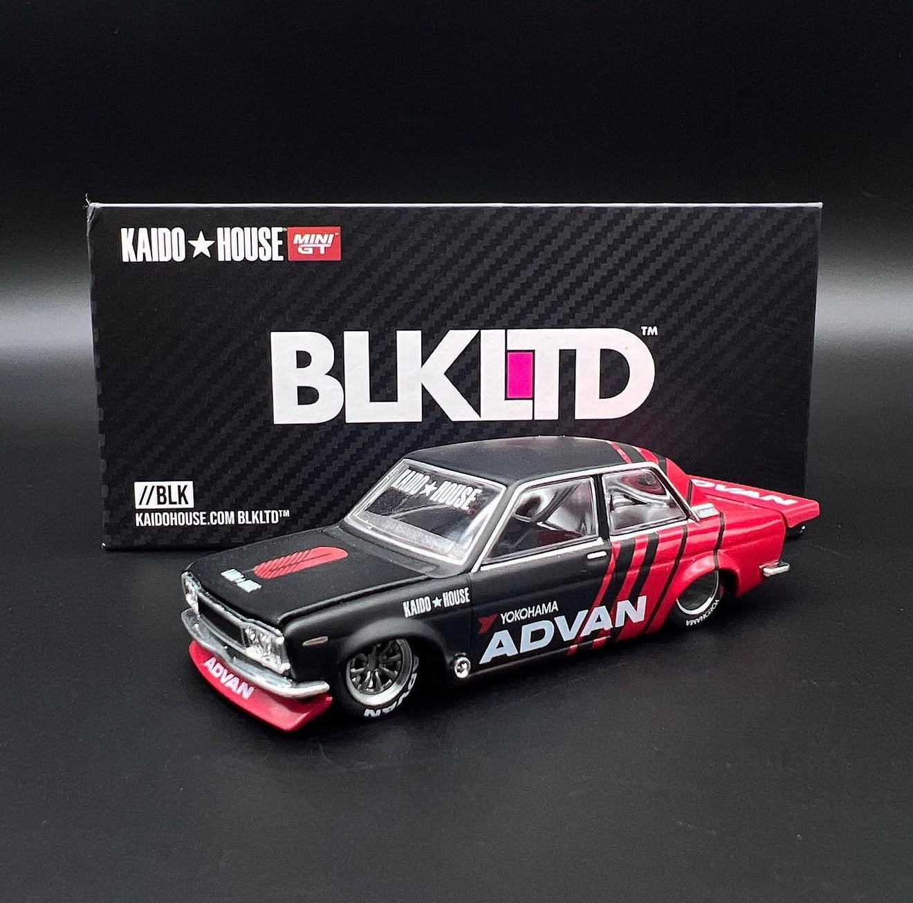 Kaido House 1:64 BLKLTD Datsun 510 Pro Street ADVAN Black Limited With Pin - KHMG034