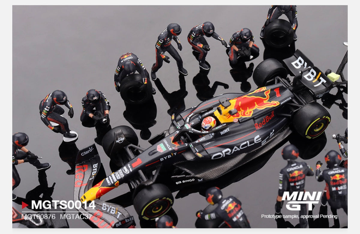MiniGT 1:64 Oracle Red Bull Racing RB19 #1 Max Verstappen 2023 Japanese Grand Prix Pit Crew Set #MGTS0014