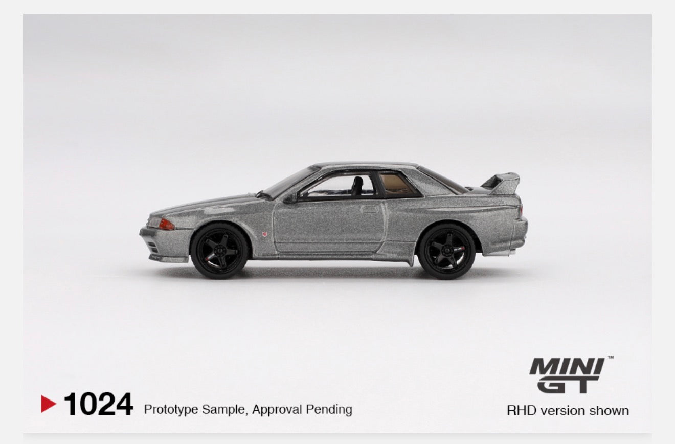 MiniGT 1:64 Nissan Skyline GT-R Nismo BNR32 CRS Version) – Dark Metal Gray #1024