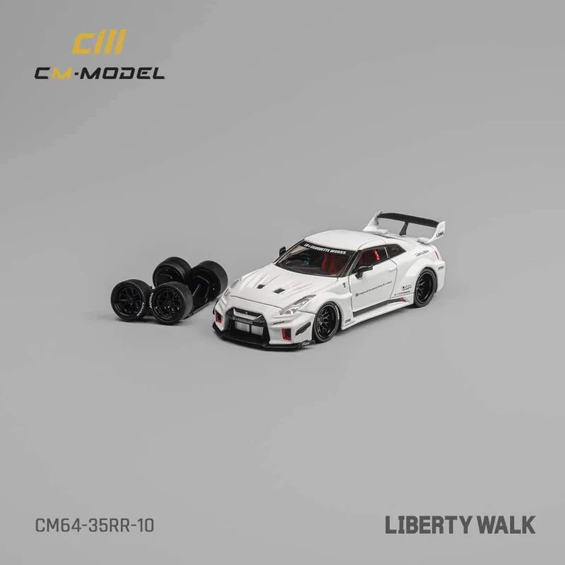 CM Model 1:64 Nissan LBWK Super Silhouette 35GT-RR - White
