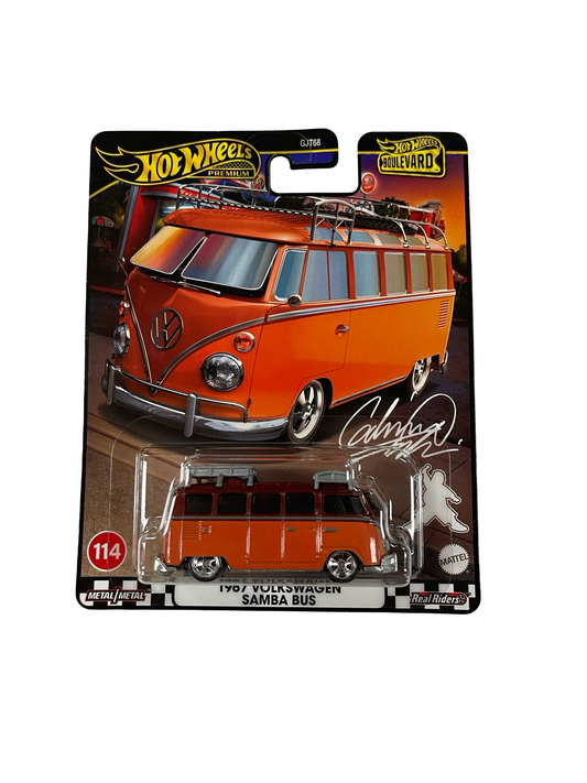 Hot Wheels 1:64 Premium Boulevard 1967 VW Volkswagen Samba Bus