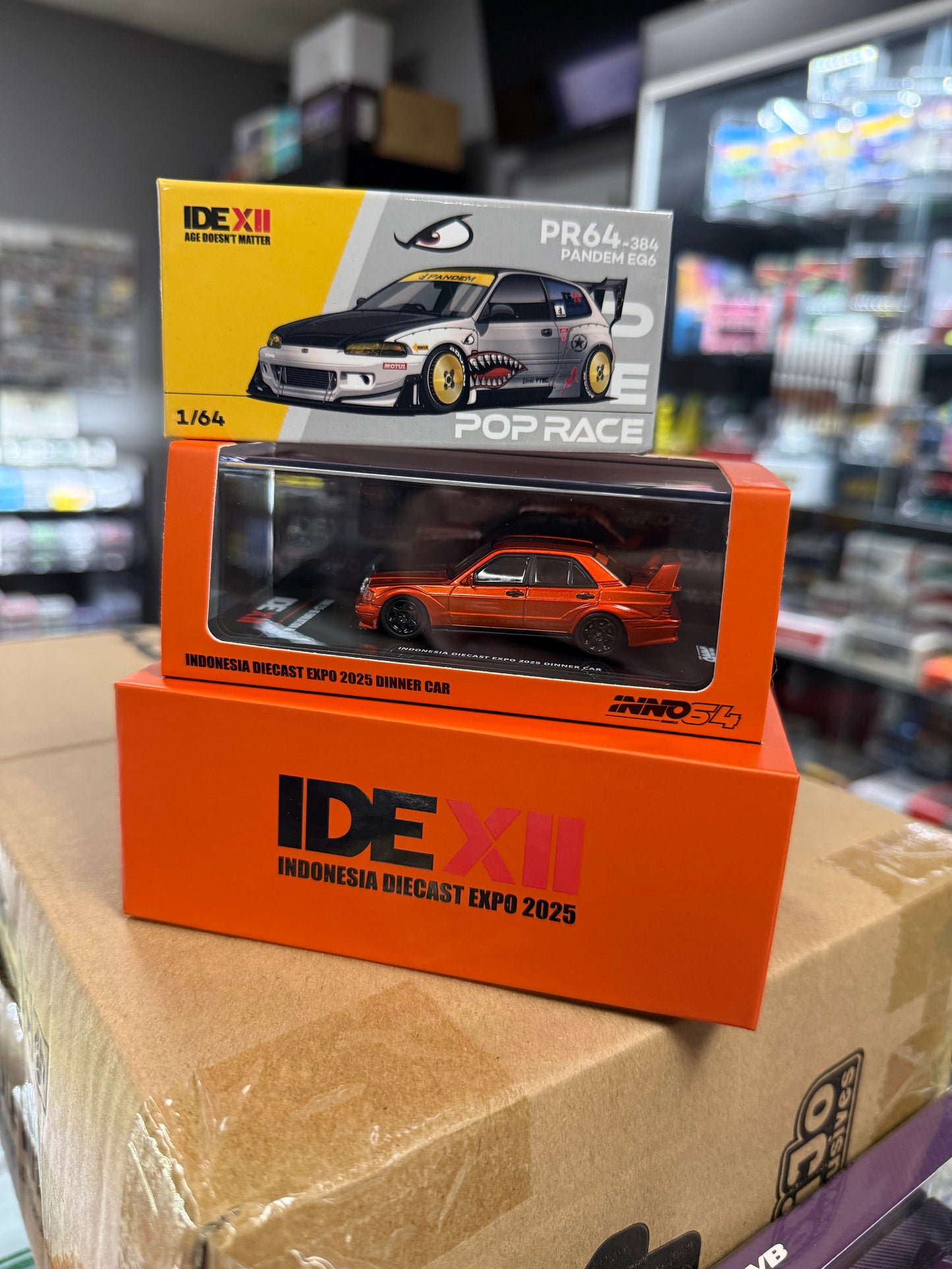 Inno64 X Pop Race 1:64 Mercedes Benz 190E II Evo Orange & Pandem EG6 Sharkmouth - 2025 IDE Indonesia Dinner Exclusive PAIR