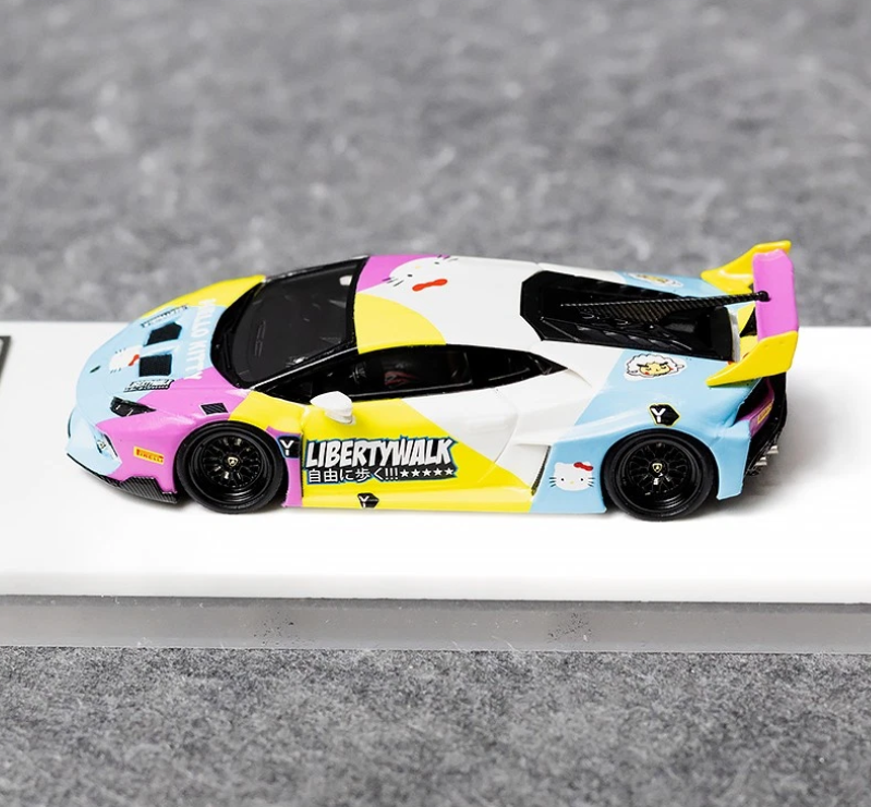 Flame 1:64 LBWK Huracan GT LP610 - Hello Kitty *Resin Model*
