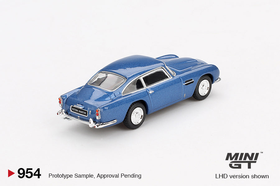 MiniGT 1:64 Aston Martin DB5 – Sierra Blue #954