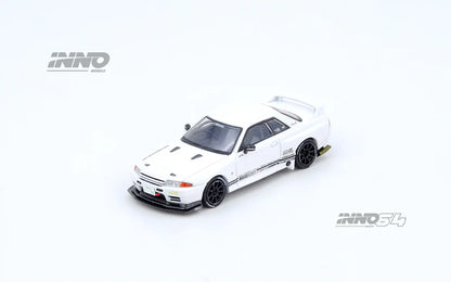 Inno64 1:64 Top Secret VR32 GT-R - White