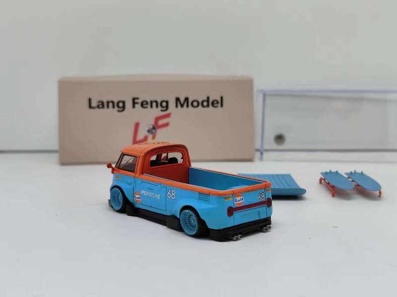 LF Model 1:64 VW Volkswagen T1 Pickup RWB - 2 Styles