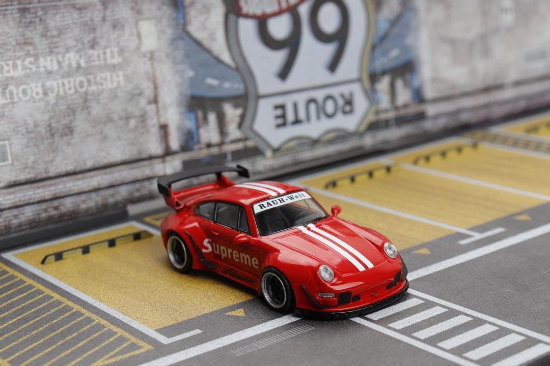 Decode 1:64 Porsche RWB Supreme White Stripes - *993 OR 964*