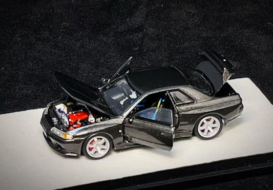 PGM 1:64 Nissan Skyline GT-R R32 - Gunmetal Grey