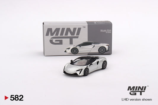 MiniGT 1:64 McLaren Artura Ice Silver – MiJo Exclusive #582