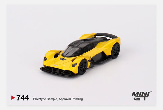 MiniGT 1:64 Aston Martin Valkyrie – Sunburst Yellow – MiJo Exclusive #744