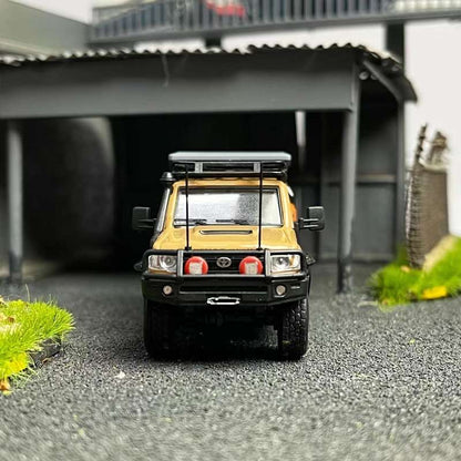 Autobots Models 1:64 Toyota Land Cruiser - Assorted Styles