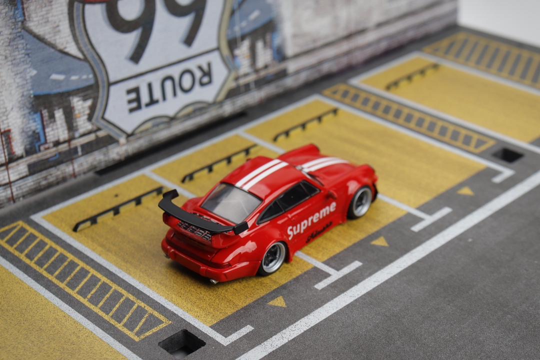 Decode 1:64 Porsche RWB Supreme White Stripes - *993 OR 964*