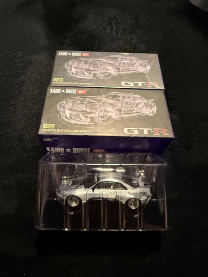 Kaido House 1:64 Nissan Skyline GT-R (R33) Kaido Works V2 - Regular & Chase PAIR