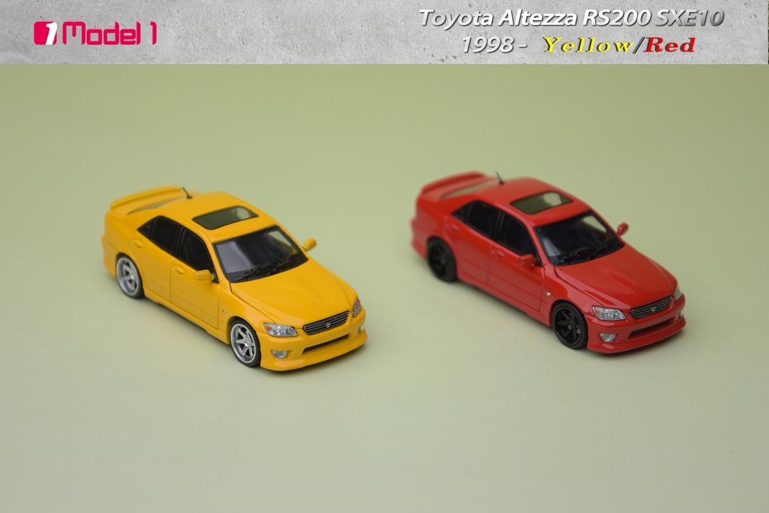 Model One 1:64 Toyota Altezza RS200 SXE10 Opening Hood - 2 Styles