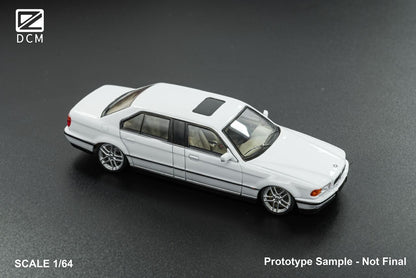 DCM 1:64 BMW Lowride White - *3 Styles*