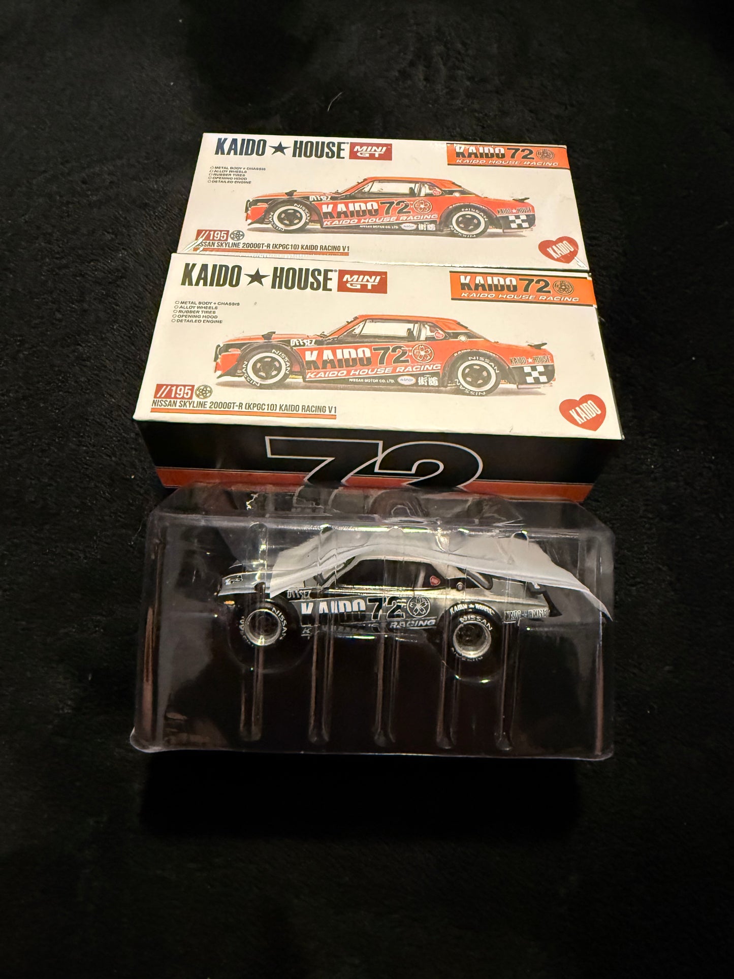 Kaido House 1:64 Nissan Skyline 2000GT-R (KPGC 10) Kaido Racing V1 - Regular & Chase PAIR