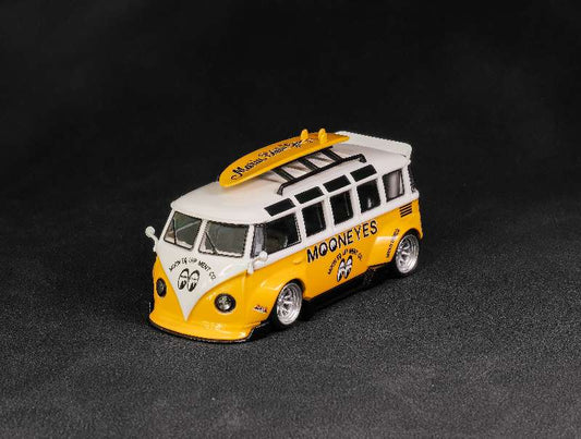 LF Model 1:64 VW Volkswagen T1 Bus With Surfboards - Mooneyes