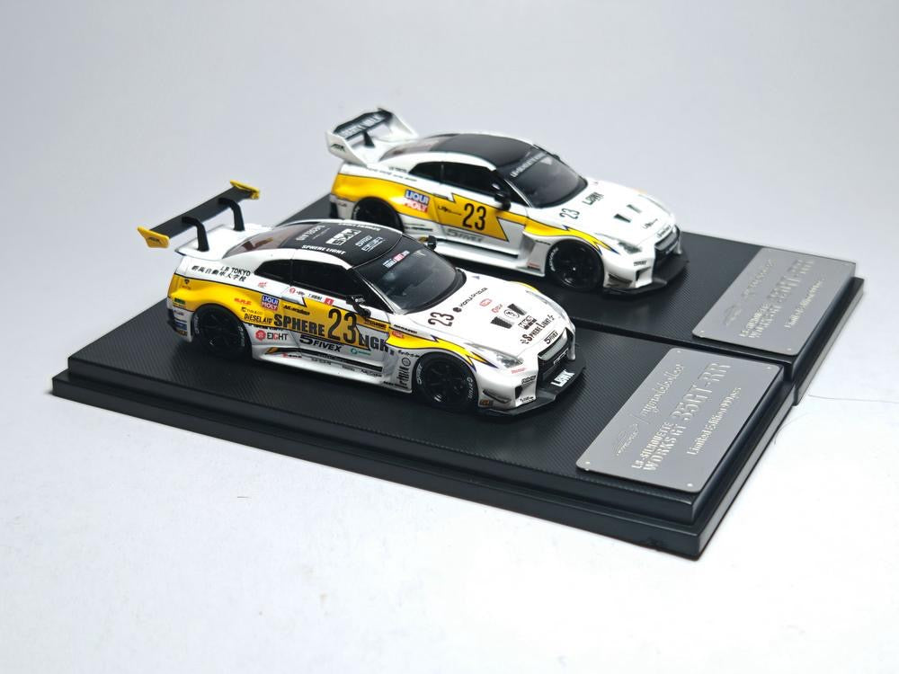Model Collect 1:64 Nissan Skyline R35 GTR GT LBWK White Flash - *2 Styles*