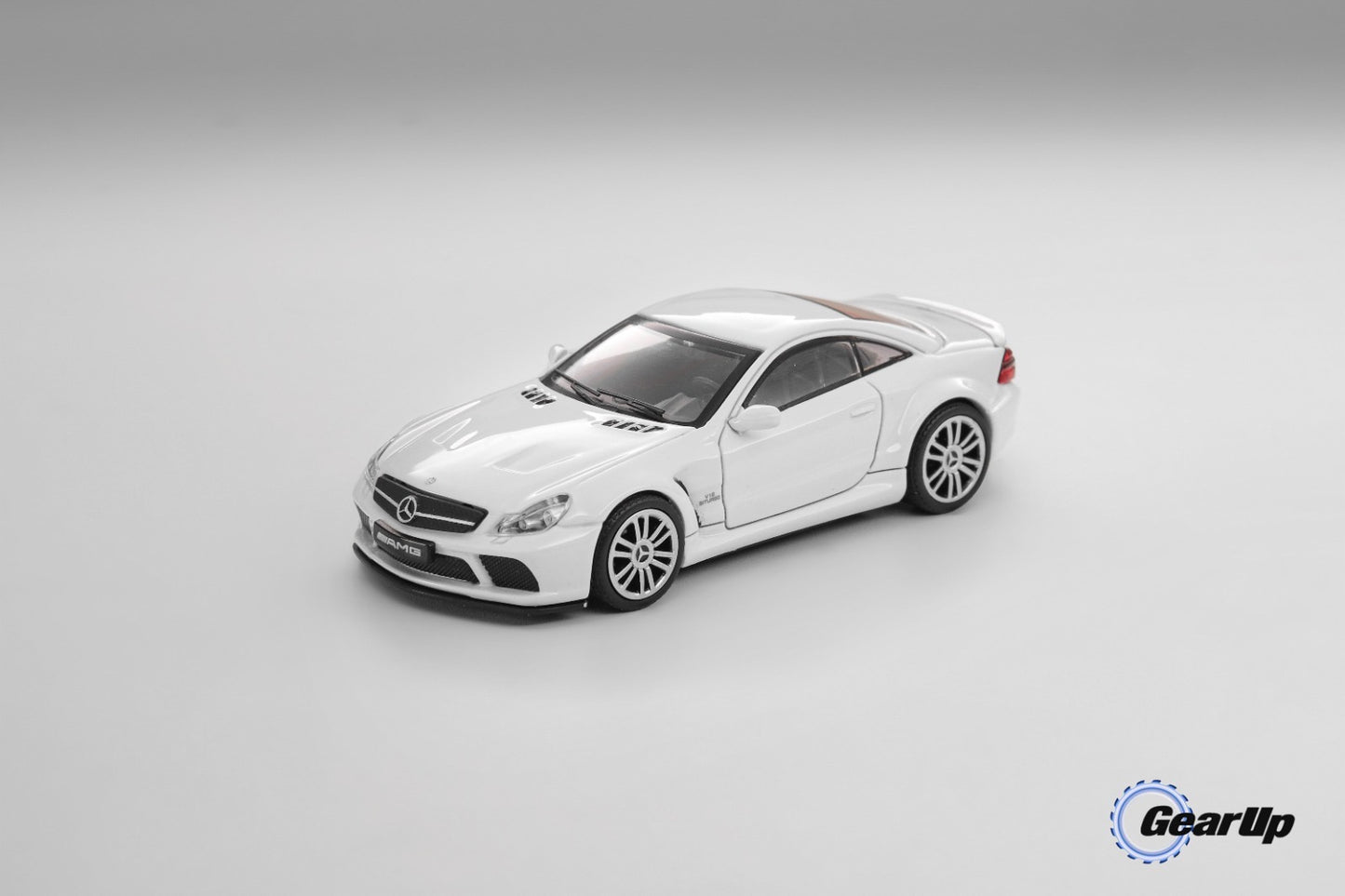 Gear Up 1:64 L65 AMG Black Series