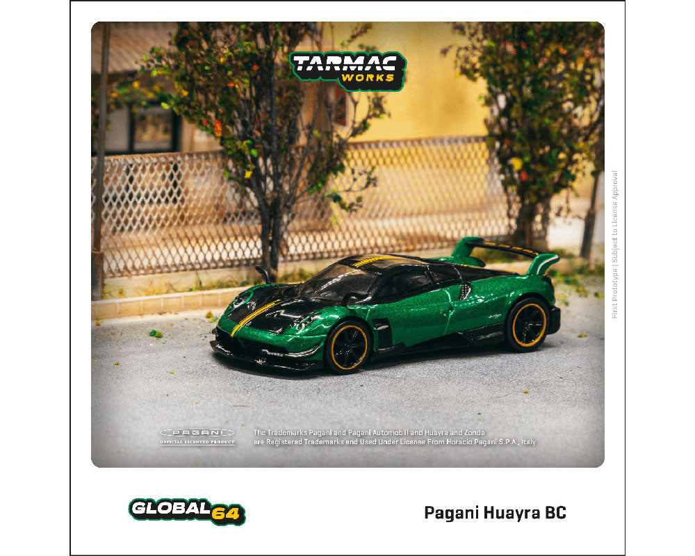 Tarmac Works 1:64 Pagani Huayra BC Trifoglio Verde - GLOBAL64