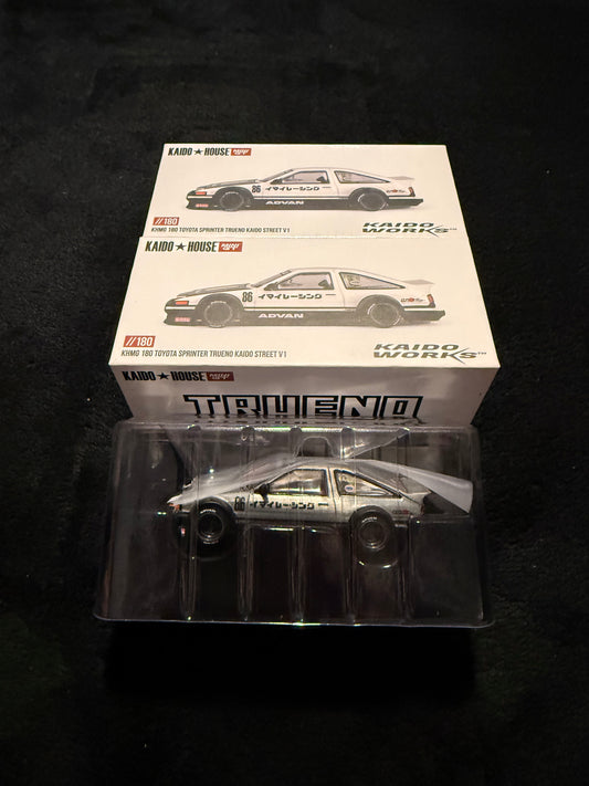 Kaido House 1:64 Toyota AE86 Sprinter Trueno Kaido Street V1 - Regular & Chase PAIR