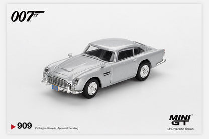 MiniGT 1:64 Aston Martin DB5 “Casino Royale” #909