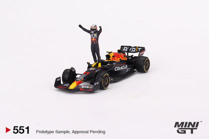 MiniGT 1:64 Oracle Red Bull Racing RB18 #11 Sergio Pérez 2022 Monaco Grix Winner – MiJo Exclusive #551