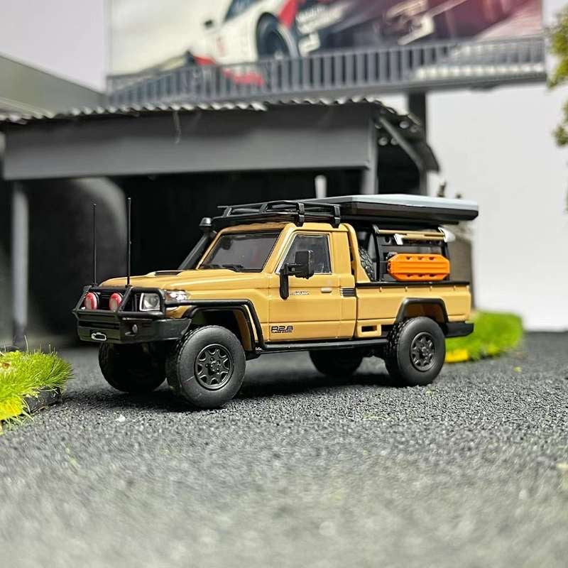 Autobots Models 1:64 Toyota Land Cruiser - Assorted Styles