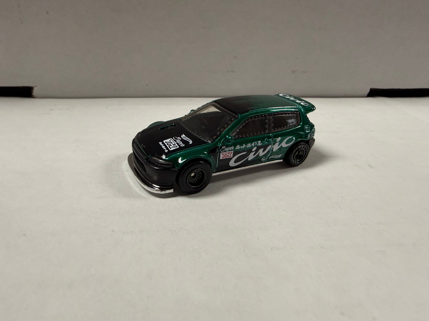 Hot Wheels 1:64 2026 Super Treasure Hunt - Honda Civic Custom *LOOSE*