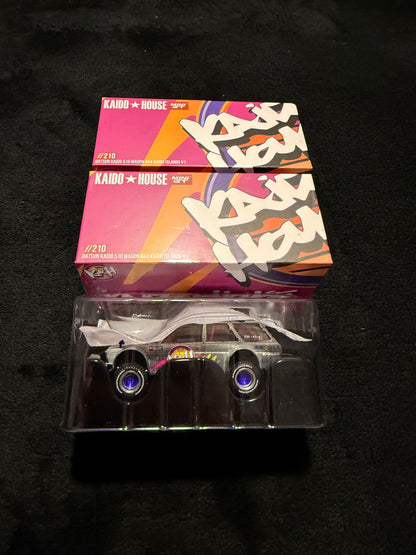 Kaido House 1:64 Datsun Kaido 510 Wagon 4x4 Kaido Islands V1 - Regular & Chase PAIR