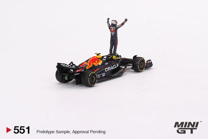 MiniGT 1:64 Oracle Red Bull Racing RB18 #11 Sergio Pérez 2022 Monaco Grix Winner – MiJo Exclusive #551