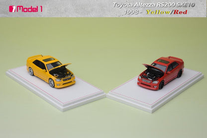 Model One 1:64 Toyota Altezza RS200 SXE10 Opening Hood - 2 Styles
