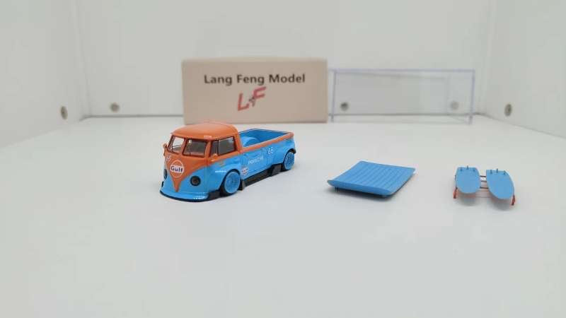 LF Model 1:64 VW Volkswagen T1 Pickup RWB - 2 Styles