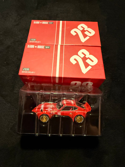 Kaido House 1:64 Datsun KAIDO Fairlady Z MOTUL V2 - Regular & Chase PAIR
