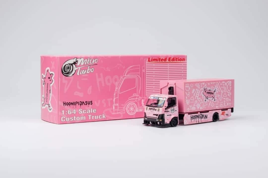 Micro Turbo 1:64 Custom Hoonipigasus Pink Pig Tow Truck Cab Hauler