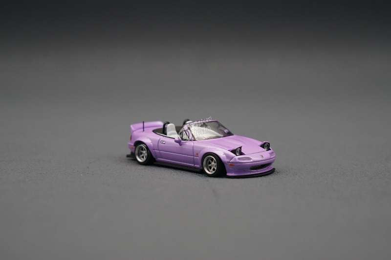 Micro Turbo 1:64 Pandem Eunos Roadster NA With Flip Up Lights - Purple