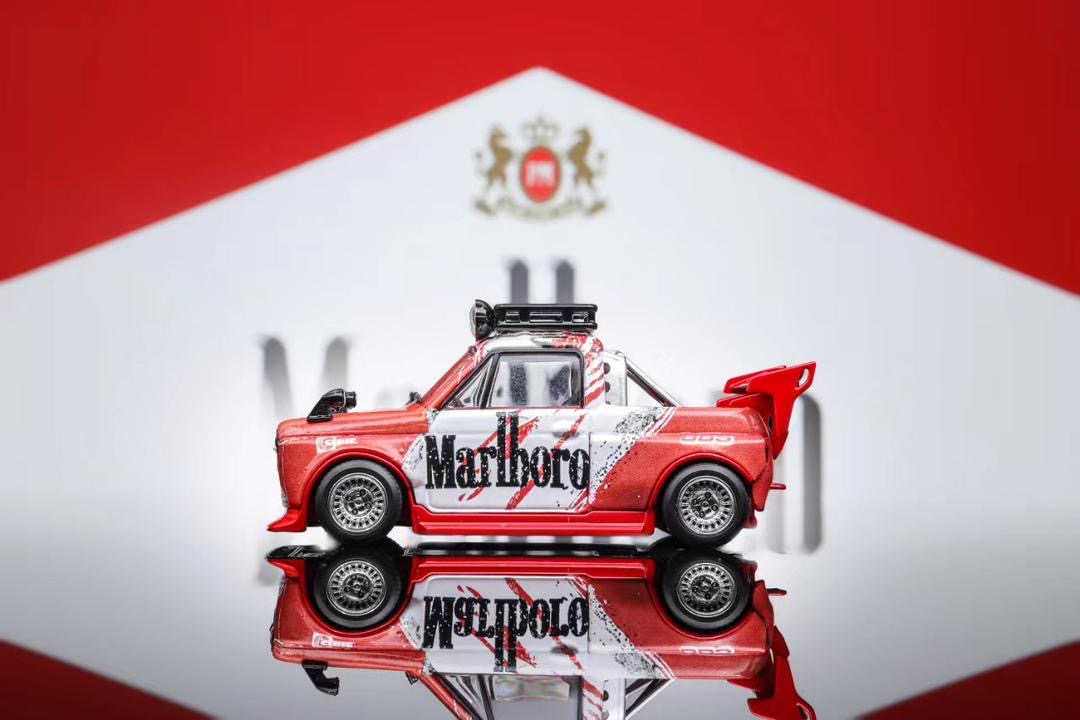 Liberty64 1:64 Honda Pickup & Trailer - Marlboro Livery