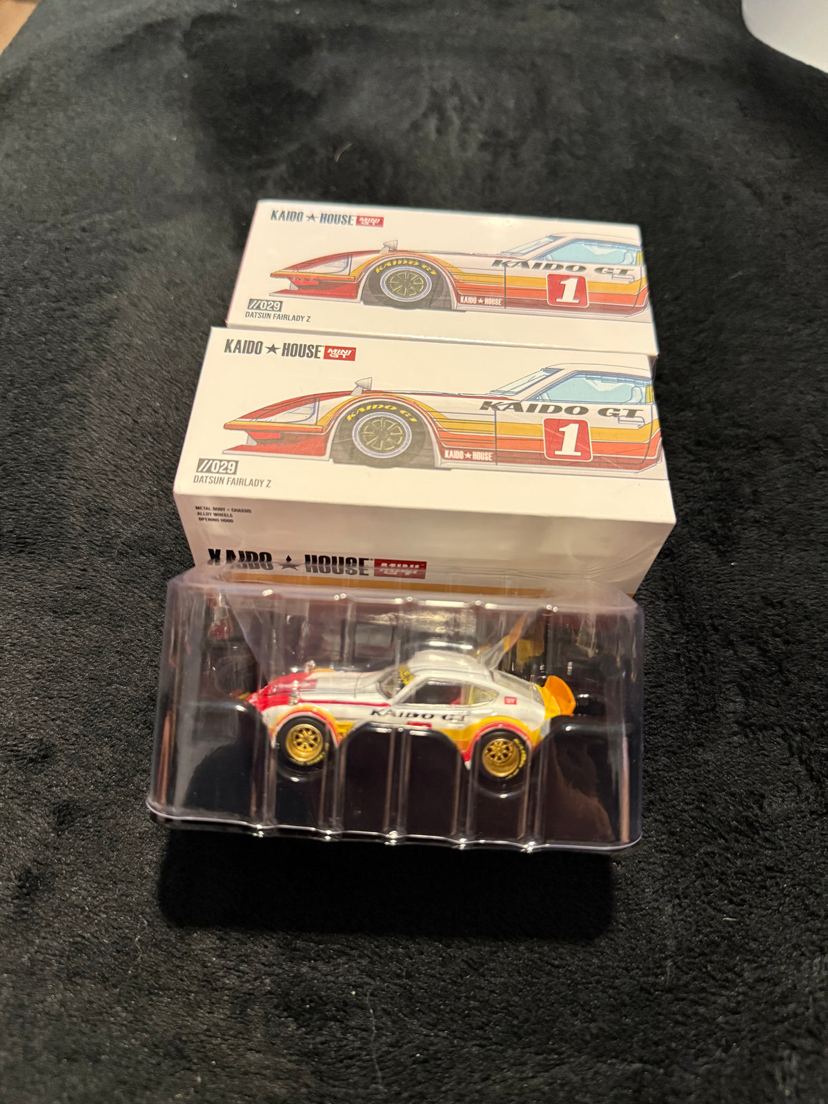 Kaido House 1:64 Datsun KAIDO Fairlady Z Kaido GT V1 - Regular & Chase PAIR