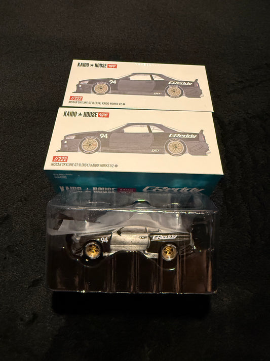 Kaido House 1:64 Nissan Skyline GT-R (R34) Kaido Works GReddy V2 - Regular & Chase PAIR