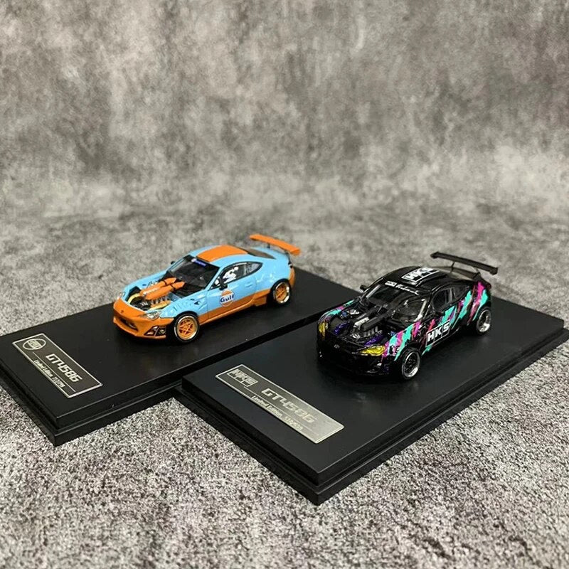 DCM 1:64 GT4586 - 2 Styles - Gulf