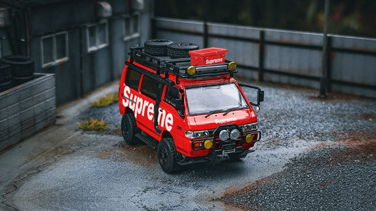 Autobots Models 1:64 Delica Star Wagon 4x4 Off Road Red Supreme Livery